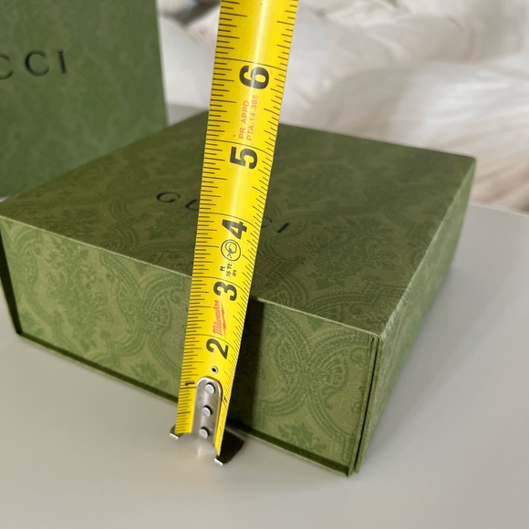 Gucci Gift Box & Shopping Bag Set - Picture 10 of 16